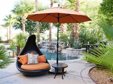 9 Feet Fiberglass Market Umbrella R283