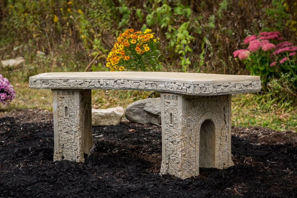 Curved Bench P268