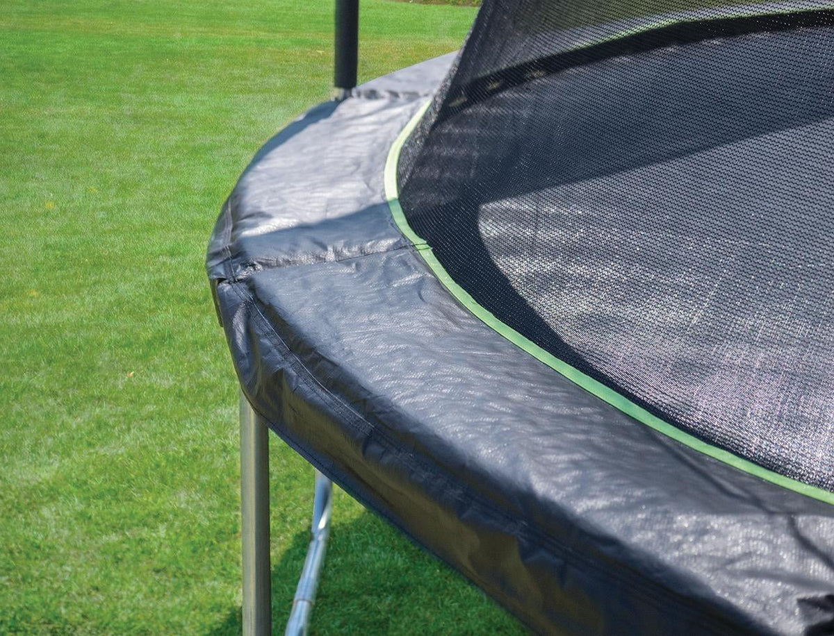 14ft Trampoline and Enclosure U825793