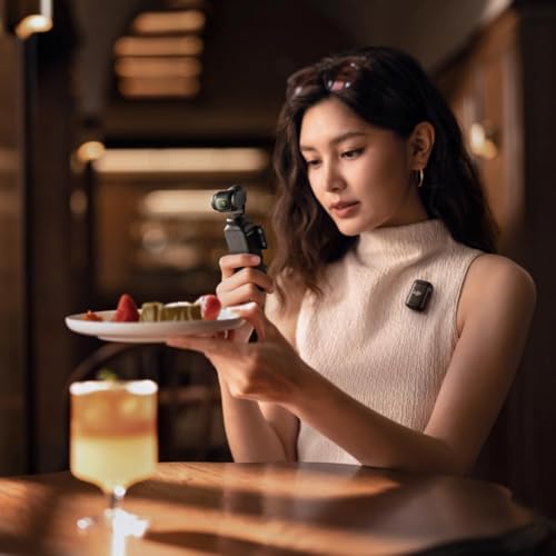 1'' CMOS 4K/120fps Vlog Camera with 3-Axis Stabilization and Mic T935629