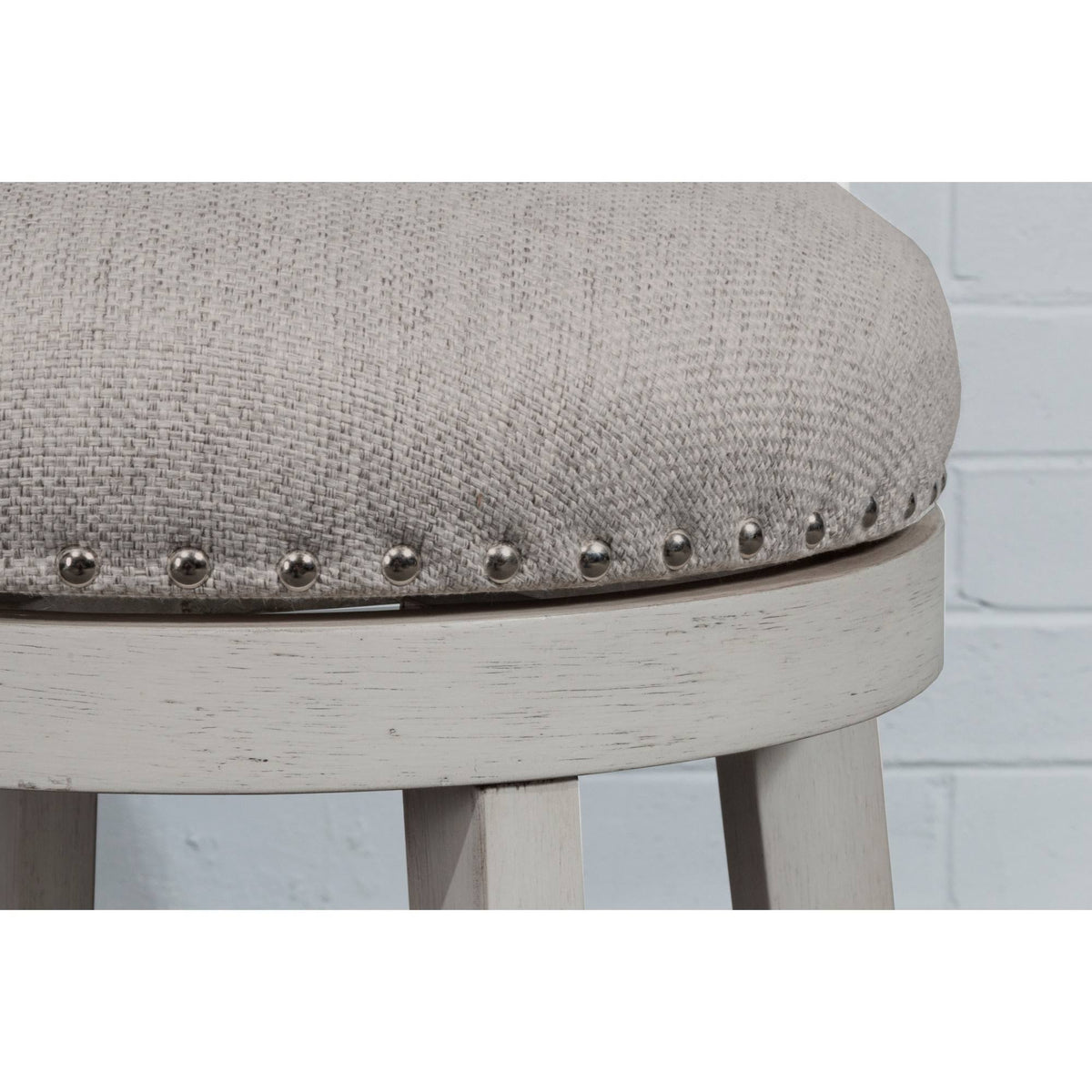 Swivel Bar Height Stool N918503