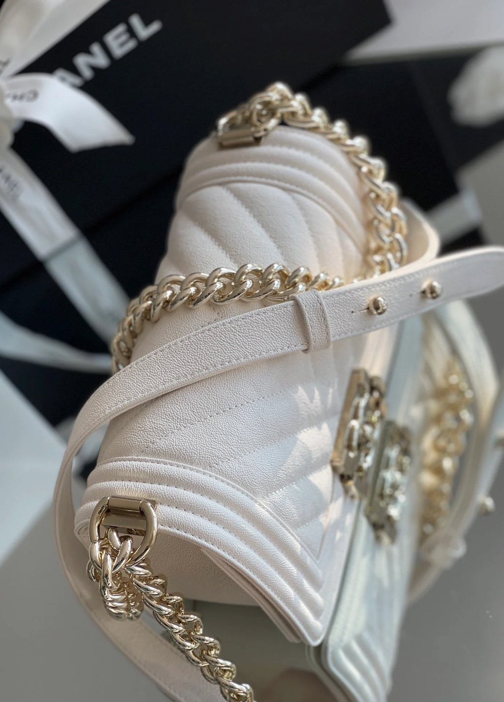 White Mini Flapbag K38619