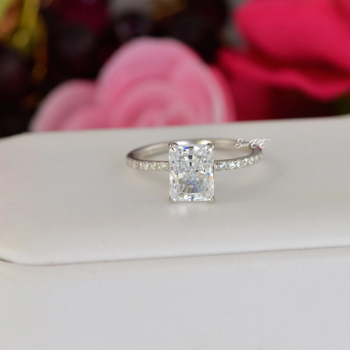 Radiant Cut Engagement Ring 925 Sterling Silver D477162