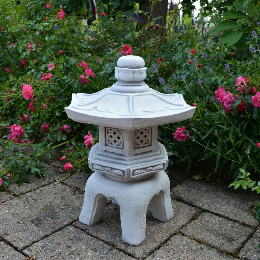 Gray Concrete Pagoda Lantern Statue L519255