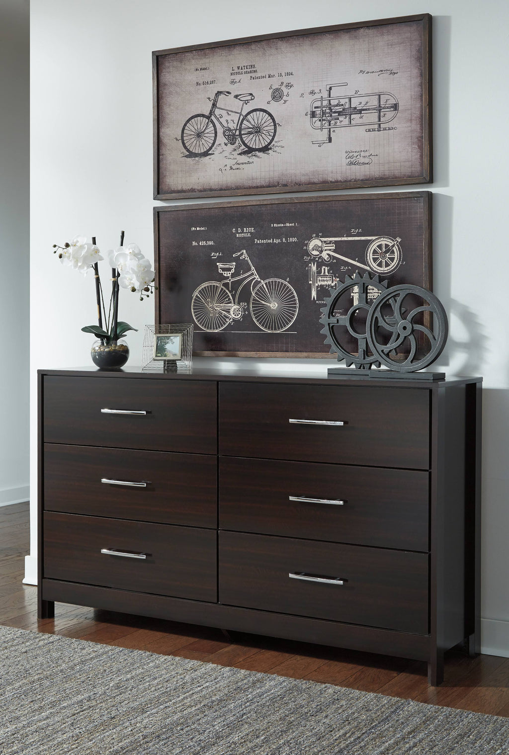 Merlot Dresser Y691484