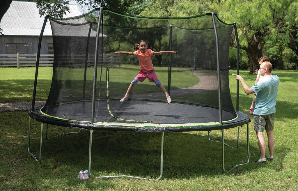 14ft Trampoline and Enclosure U825793