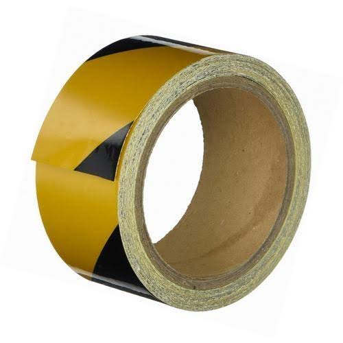 Reflective Hazard Black / Yellow Tape, 17 in x 33 ft Q132