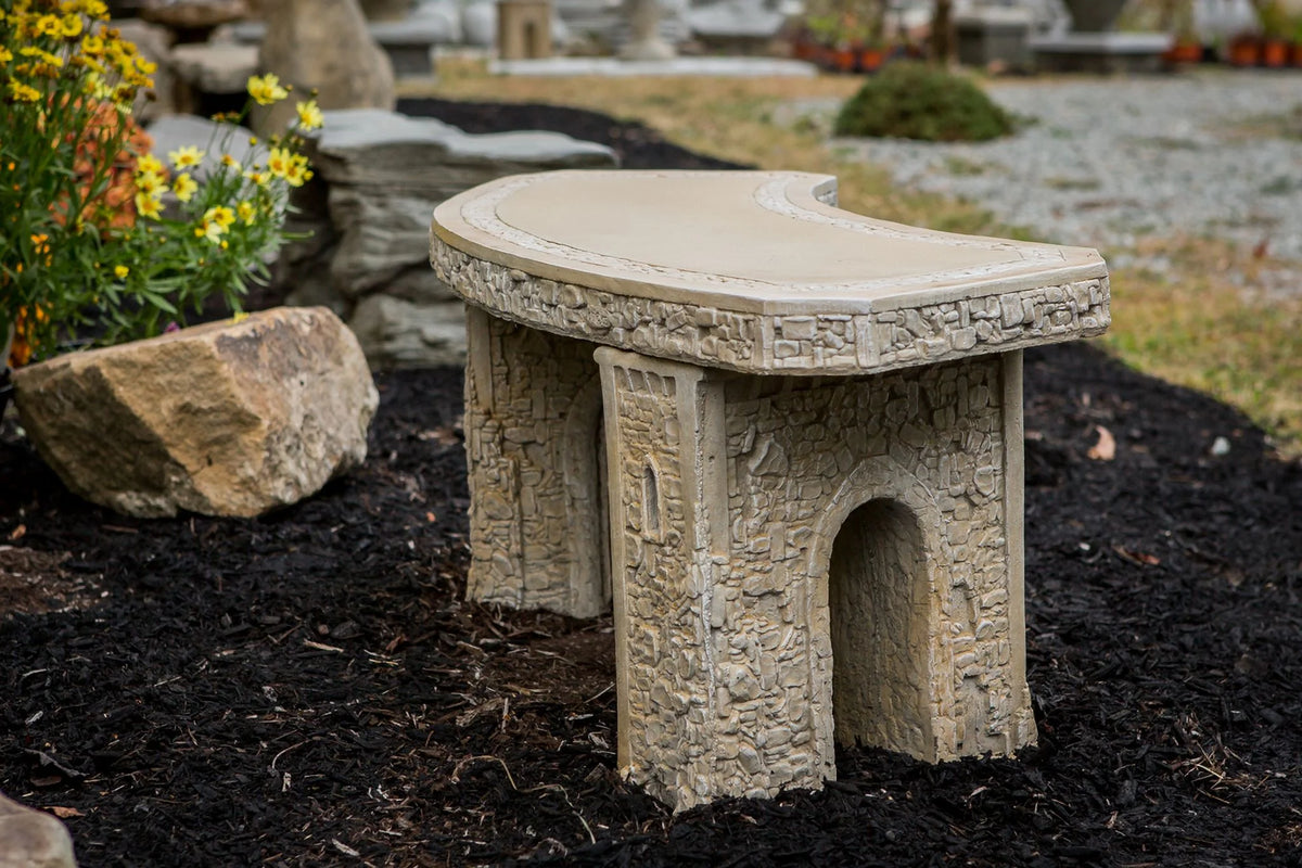 Curved Bench P268