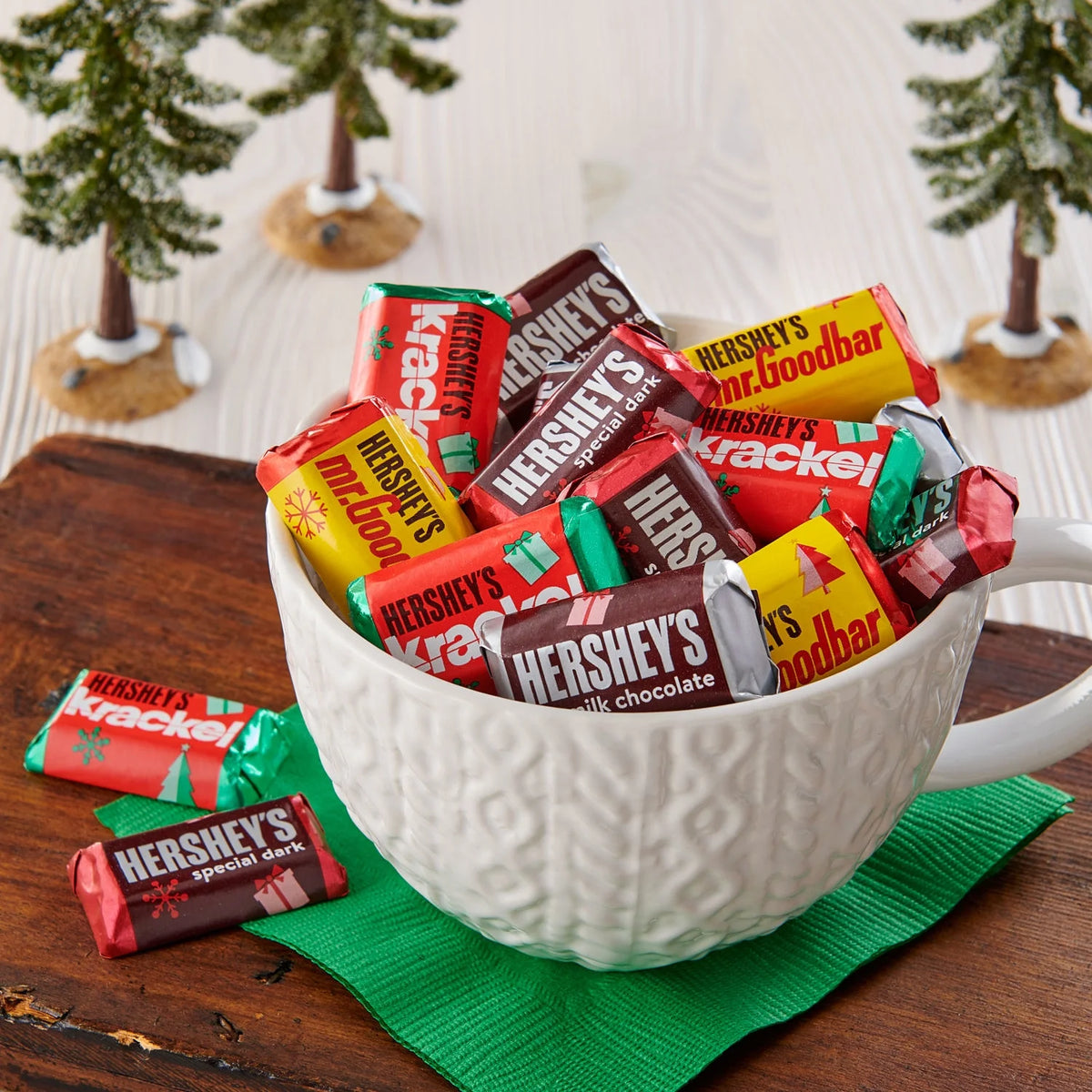 Assorted Chocolate Christmas Candy Bulk Bag 33.9 oz J506