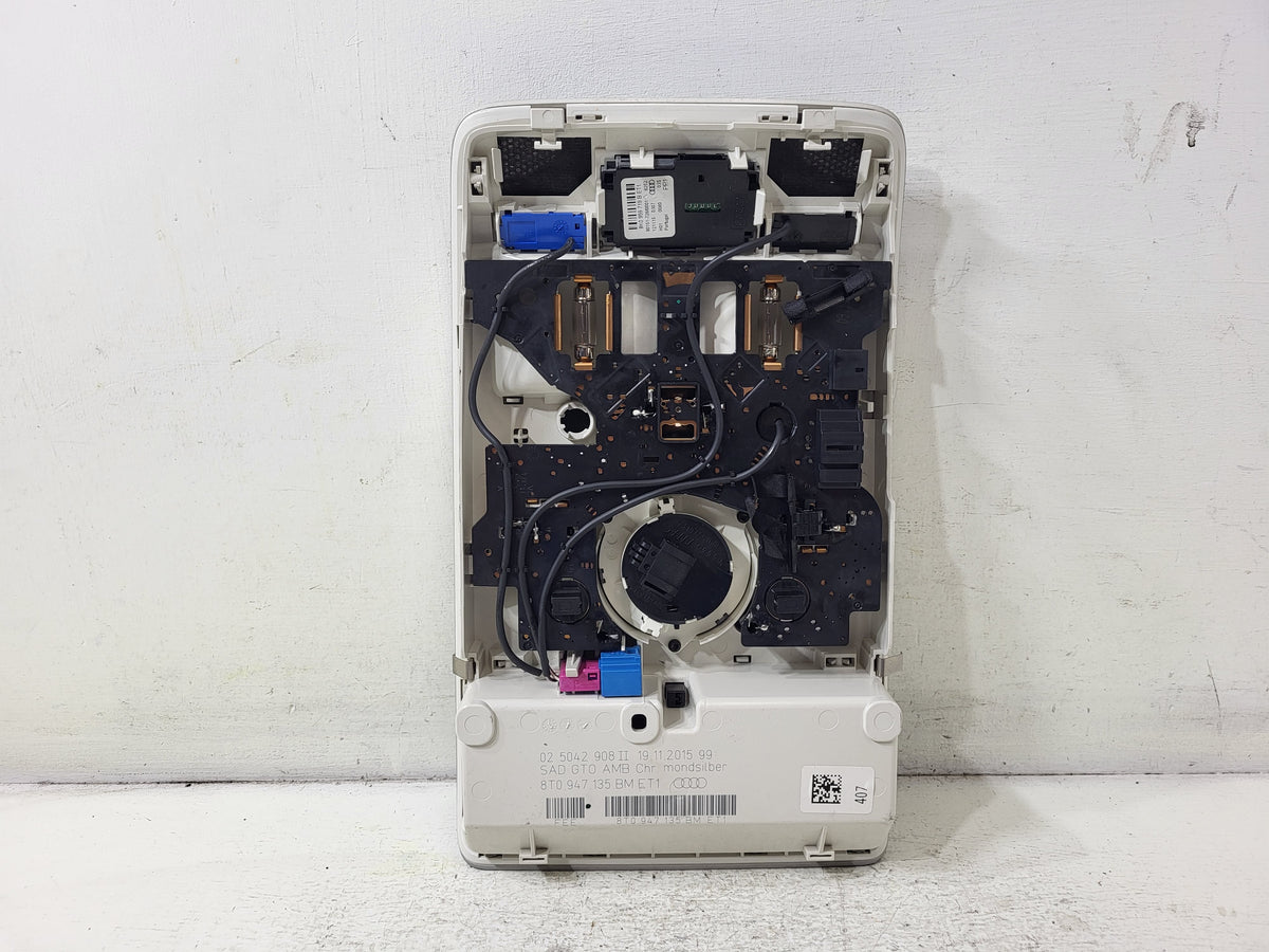 Pre-Owned Audi Q5 Roof Overhead Console OEM Q177773