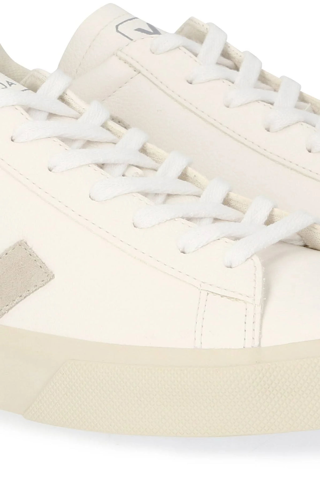 Extra White Chromefree Sneakers B806747