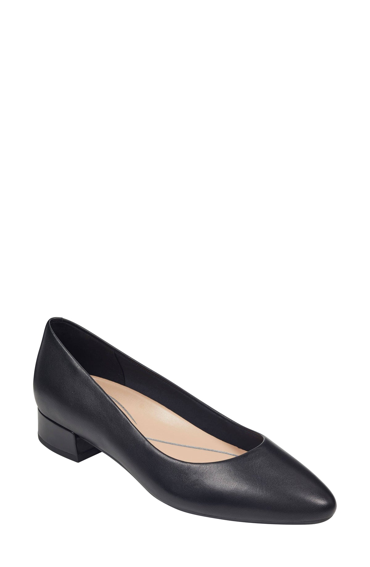 Black Pump D64547