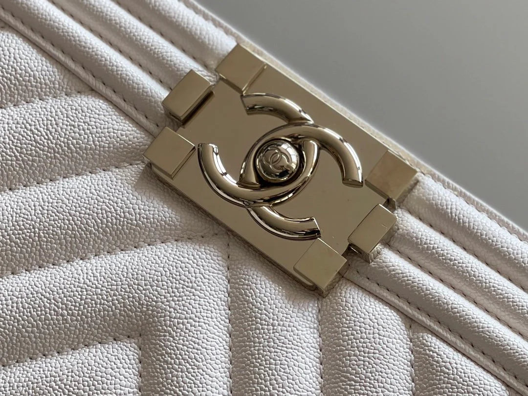 White Mini Flapbag K38619