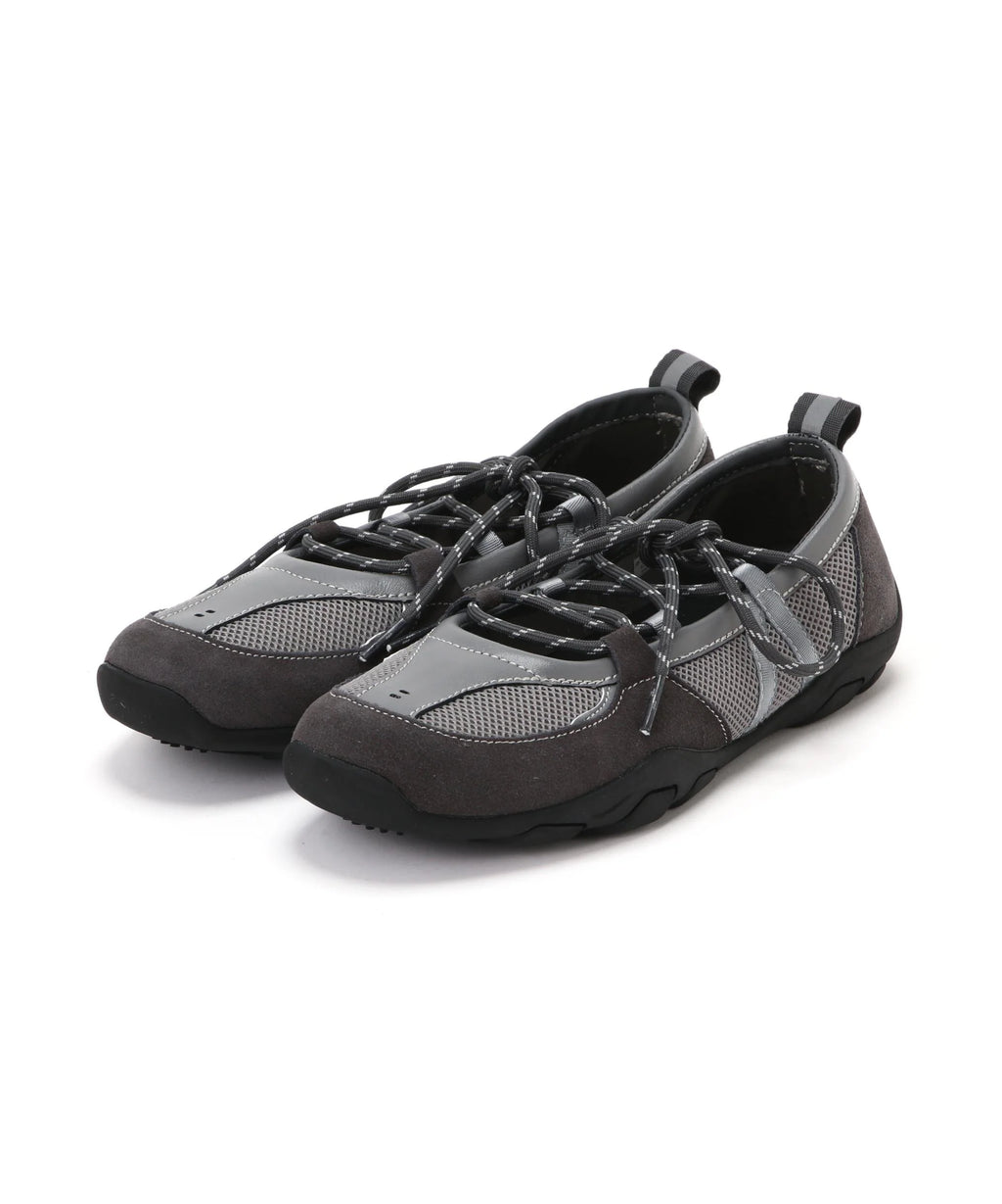 Laceup Sneakers T348