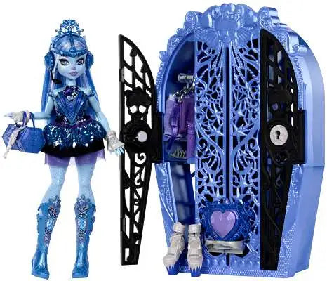 Abbey Bominable Doll V7734