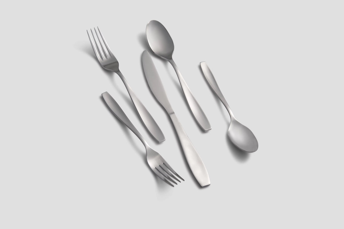 Satin 20-Piece Flatware Set Z7847