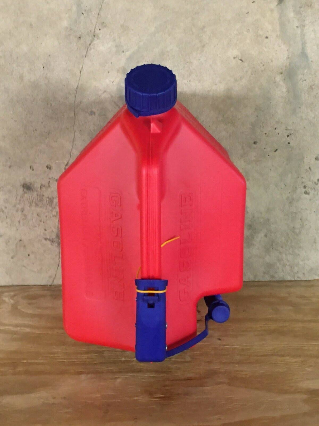 5 Gallon Surecan Y1112