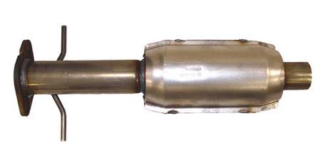 2005 Ford Focus Catalytic Converter I2668