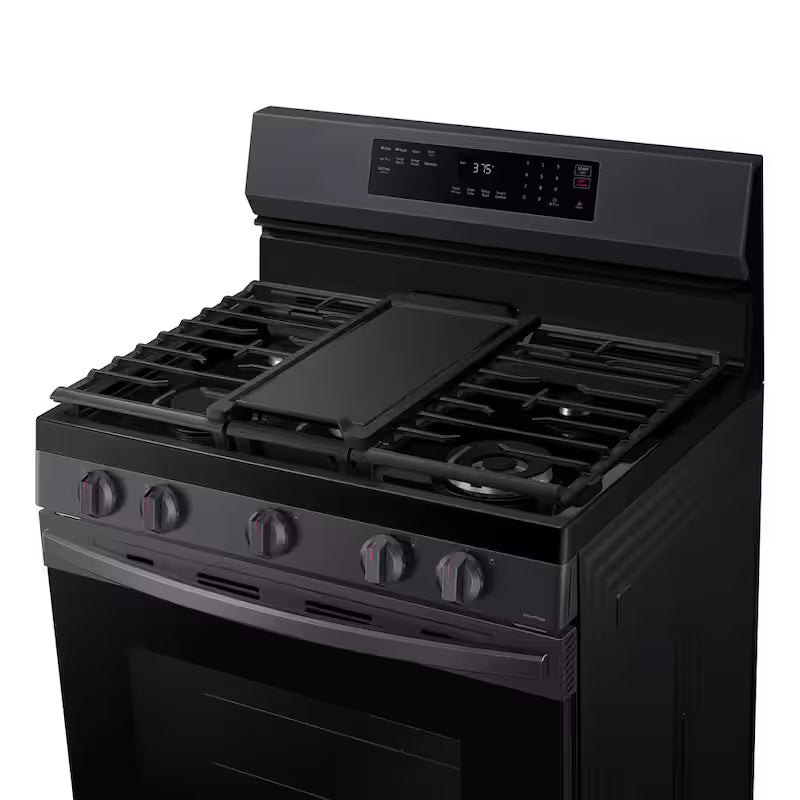 6 cu. ft. Wi-Fi Convection Gas Range with AirFry in Black Stainless Steel Y484
