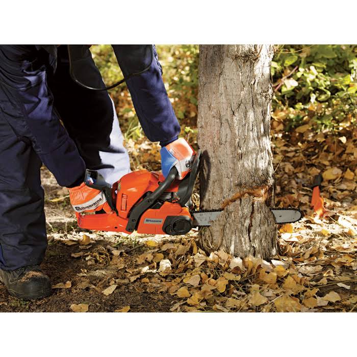 18x22 445 Gas Chainsaw I60480