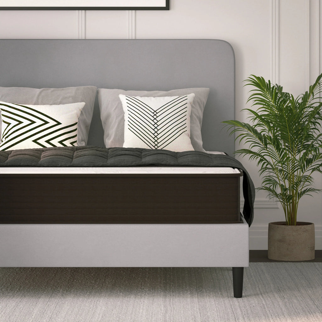 Queen Foam and Pocket Spring Hybrid Mattress S812678
