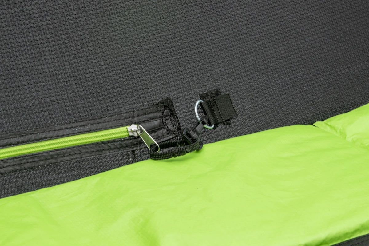 14ft Trampoline and Enclosure U825793