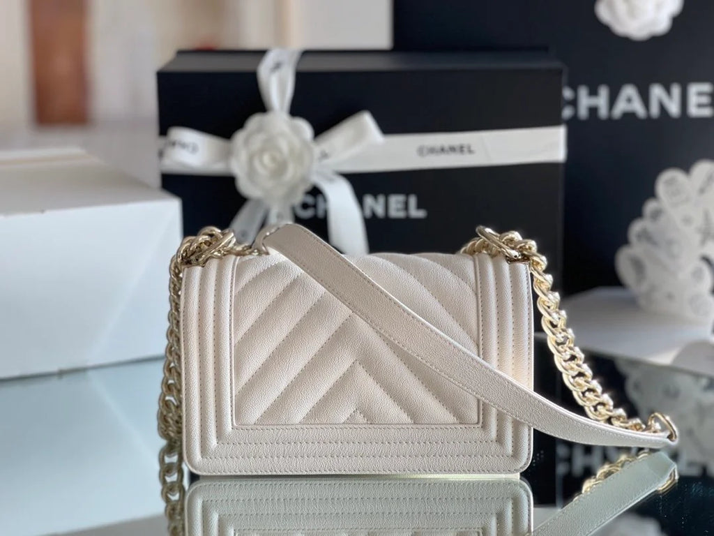 White Mini Flapbag K38619